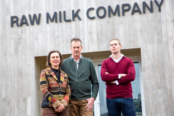 Levende zuivel van Raw Milk Company