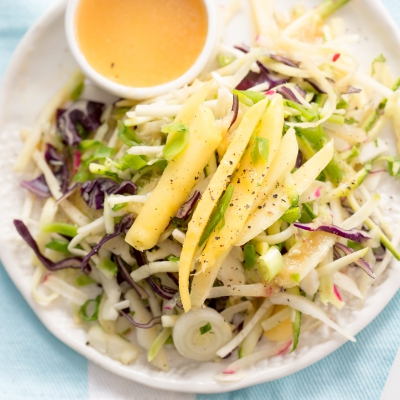 Chinese koolsalade met mango en kokos