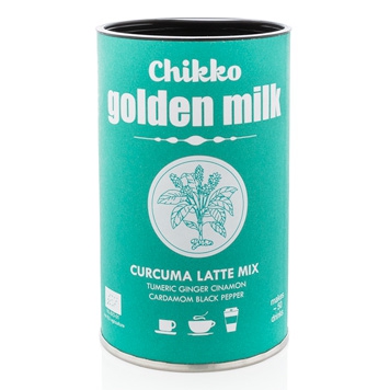 Golden milk curcuma latte