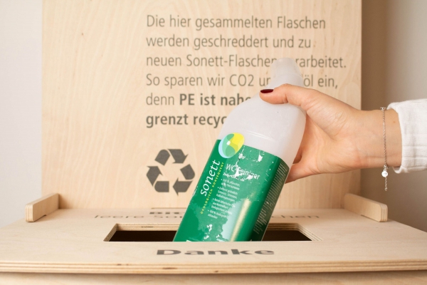 De flessen van Sonett zijn gemaakt van gerecycled plastic