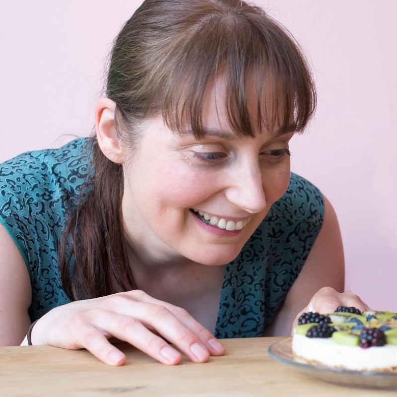 Yvette Banket bakt vegan en glutenvrije taartjes voor Odin