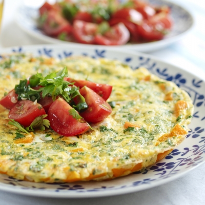 Frittata met groene kool, pompoen en champignons