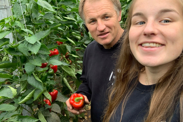 Samen met je dochters groente & fruit telen